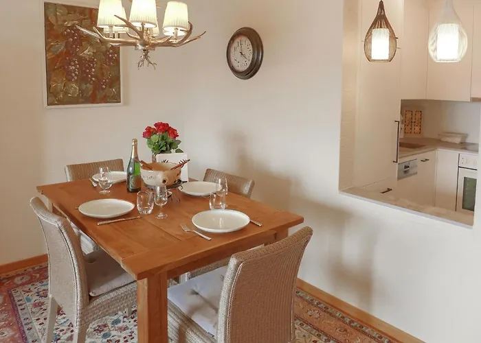 Jeanne D'arc Apt- D-33 By Interhome