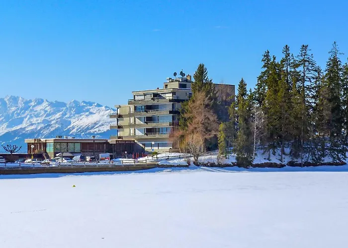 Daire Jeanne D'arc Apt- D-33 By Interhome Crans-Montana